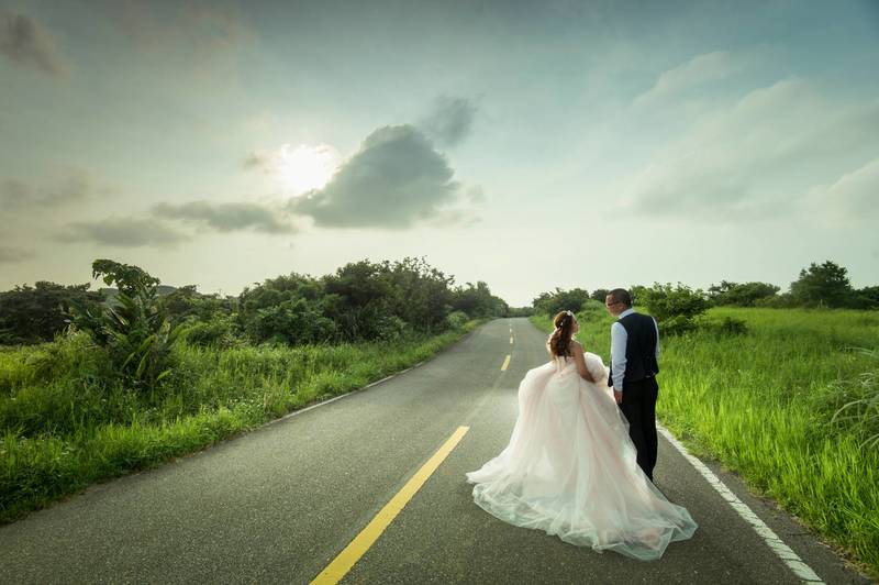 內湖婚紗、婚紗攝影、歐美風格、水中婚紗、自主婚紗、自助婚紗